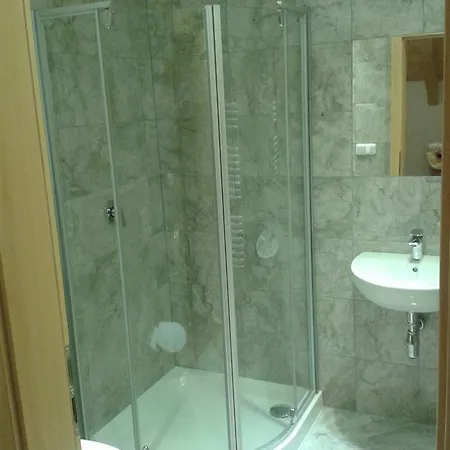 U Jezera Laka Lejlighed *