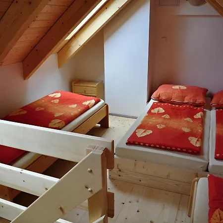 U Jezera Laka Lejlighed Prasily